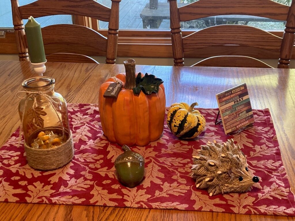 fall table top design